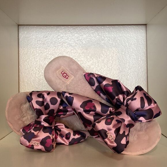 UGG Pink Satin Leopard Bow Slippers Womens Cozy Y2K Soft Girl Loungewear Girly - Picture 5 of 10